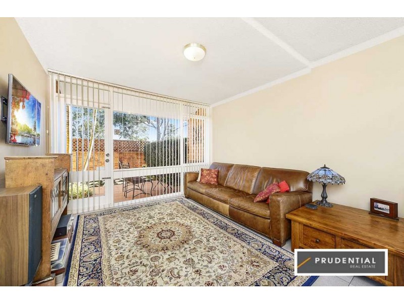 12/42 Woodhouse Drive, Ambarvale NSW 2560