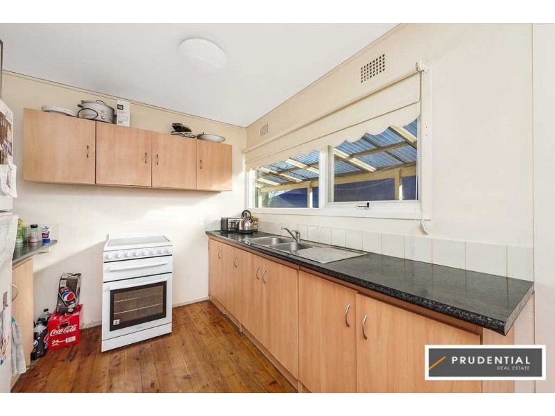 107 Campbellfield Avenue, Bradbury NSW 2560