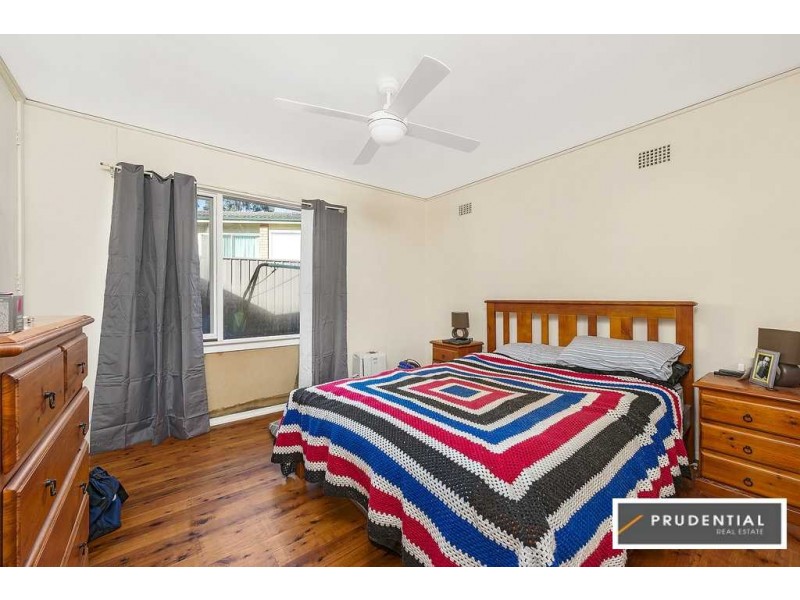 107 Campbellfield Avenue, Bradbury NSW 2560