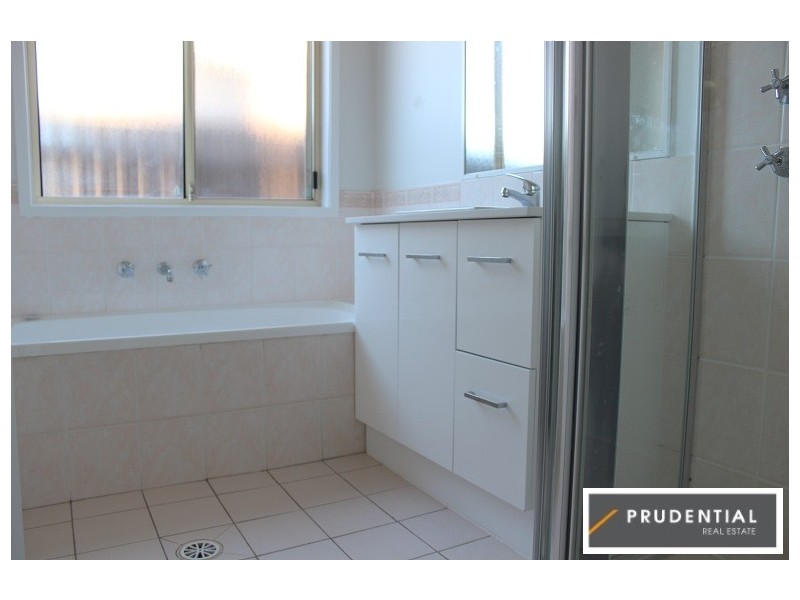 22 Bettong Place, St Helens Park NSW 2560
