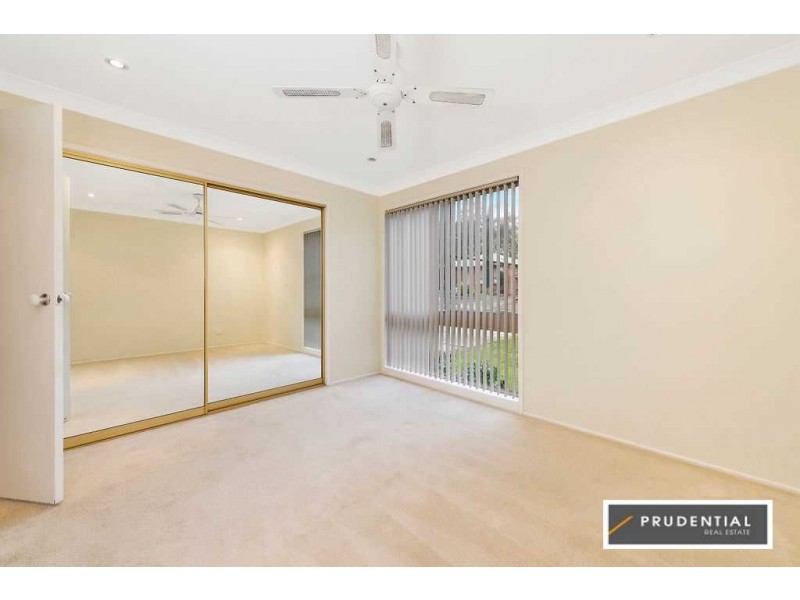 1/25 Parma Crescent, ST HELENS PARK, St Helens Park NSW 2560