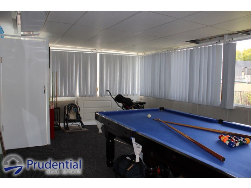 11 Bloodwood Place, Bradbury NSW 2560