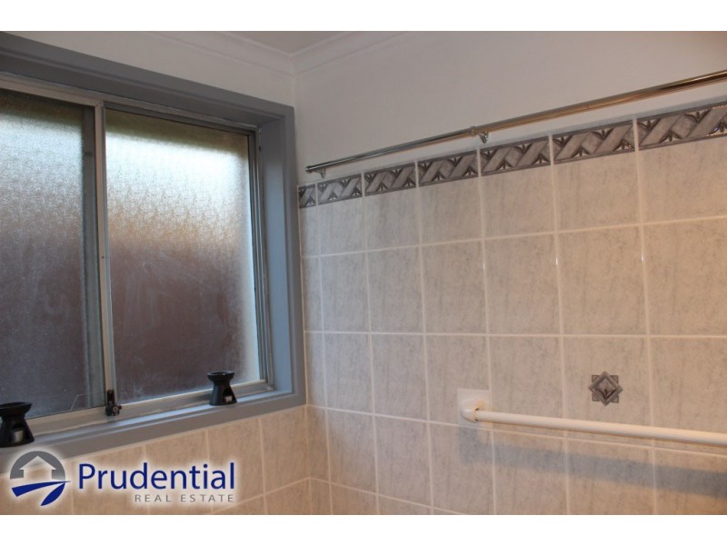 11 Bloodwood Place, Bradbury NSW 2560