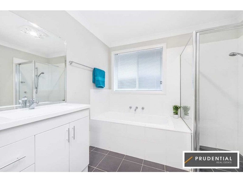 32 Butler Street, Gregory Hills NSW 2557