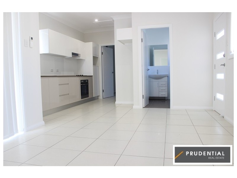 15a Sapphire Place, Eagle Vale NSW 2558