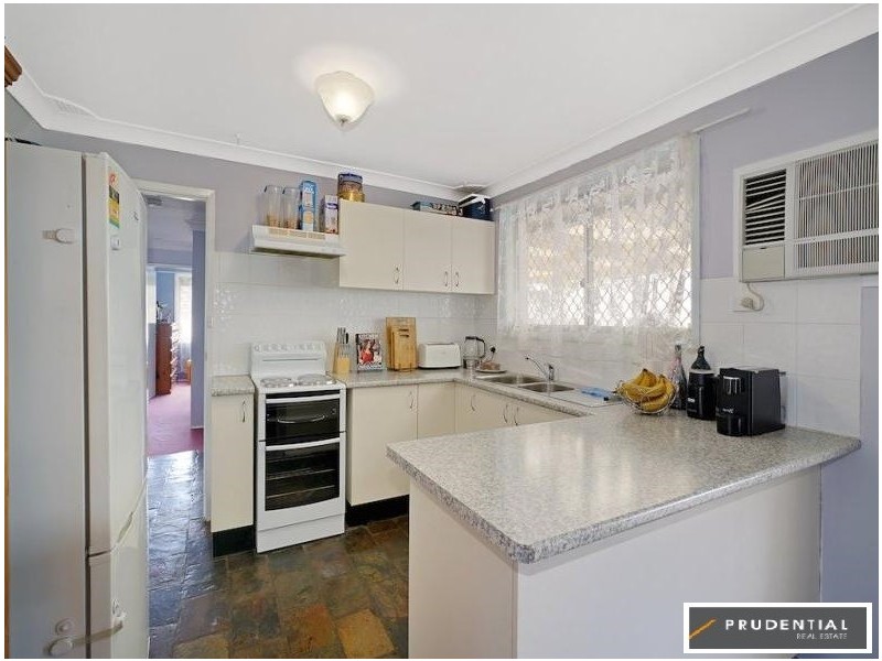 7 Willett Place, Ambarvale NSW 2560