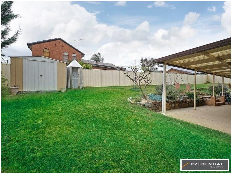 7 Willett Place, Ambarvale NSW 2560