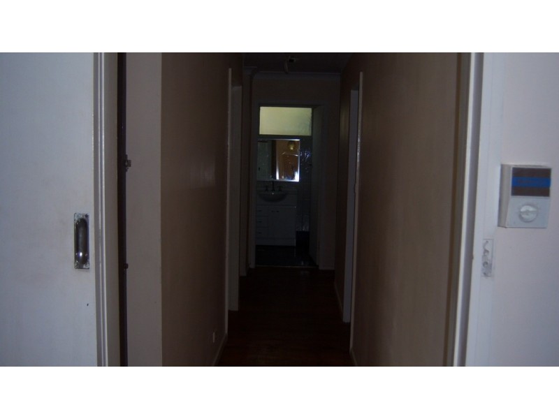 10 Woronora Avenue, Leumeah NSW 2560