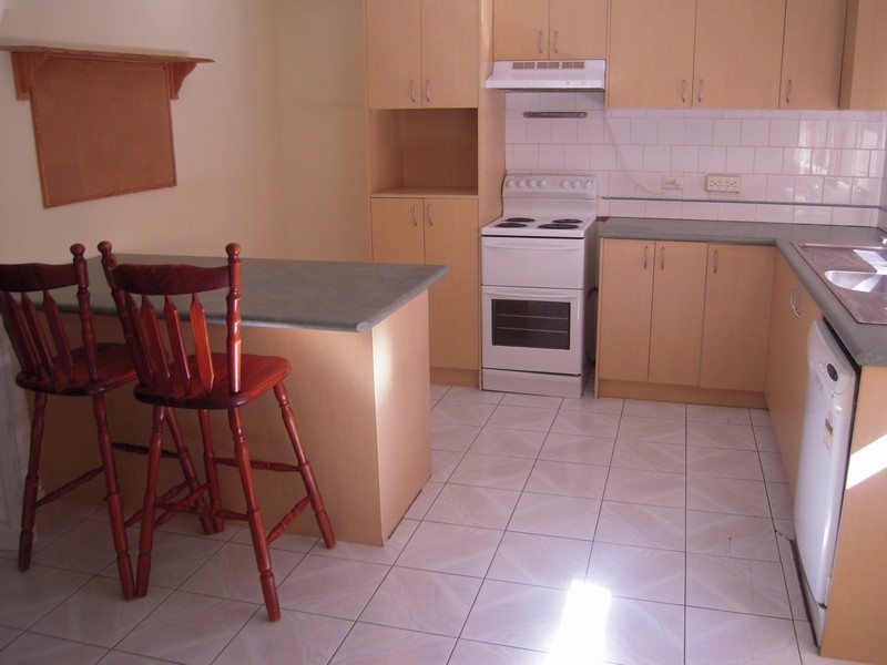 17 Weemala Crescent, Bradbury NSW 2560