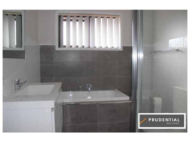 8/30 Broughton Street, Campbelltown NSW 2560