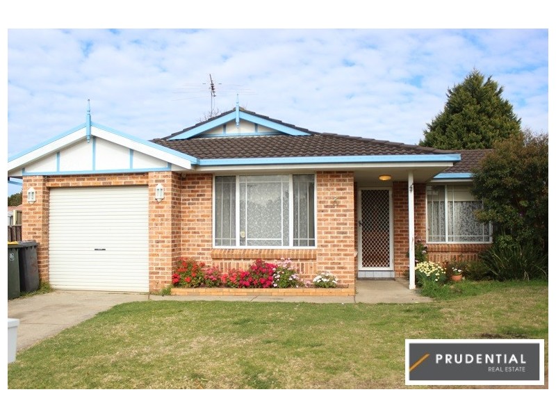 3 Osburn Place, St Helens Park NSW 2560