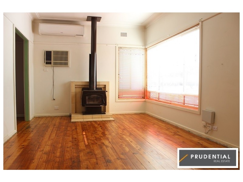 19 Colonial Street, Campbelltown NSW 2560