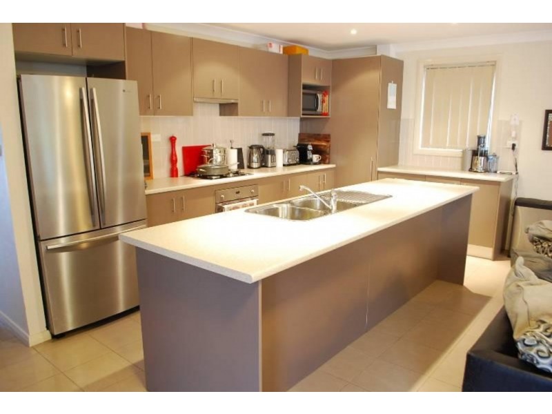 2/72 Broughton Street, Campbelltown NSW 2560