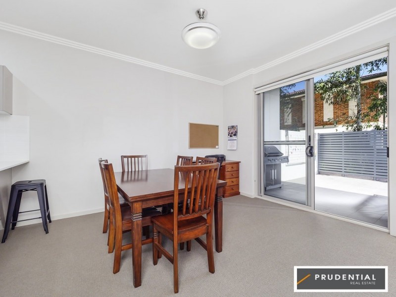2/3-9 Warby Street, Campbelltown NSW 2560