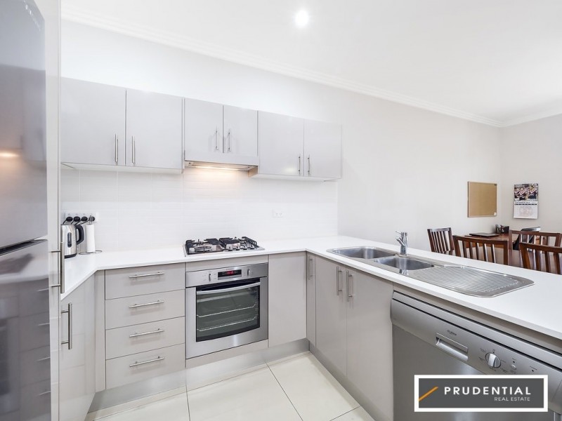 2/3-9 Warby Street, Campbelltown NSW 2560