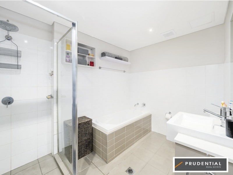2/3-9 Warby Street, Campbelltown NSW 2560