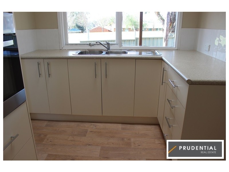 10 Park Row, Bradbury NSW 2560