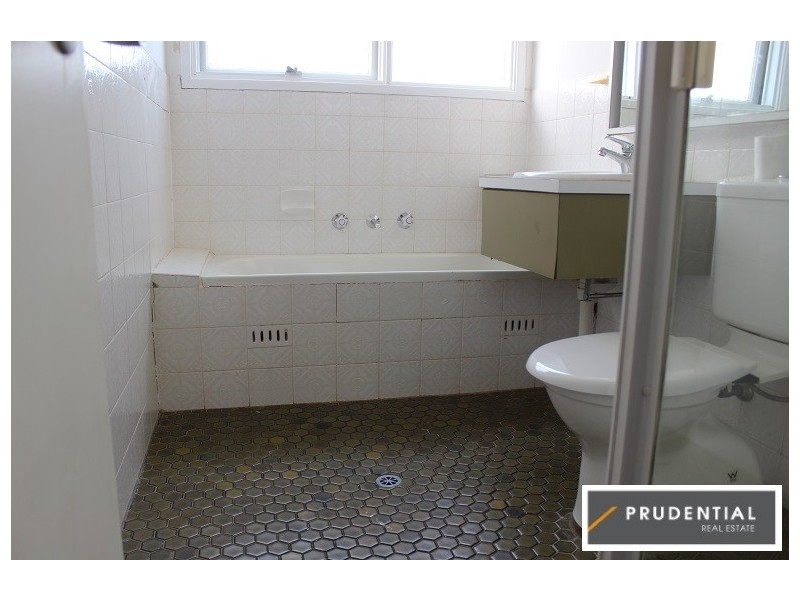 10 Park Row, Bradbury NSW 2560