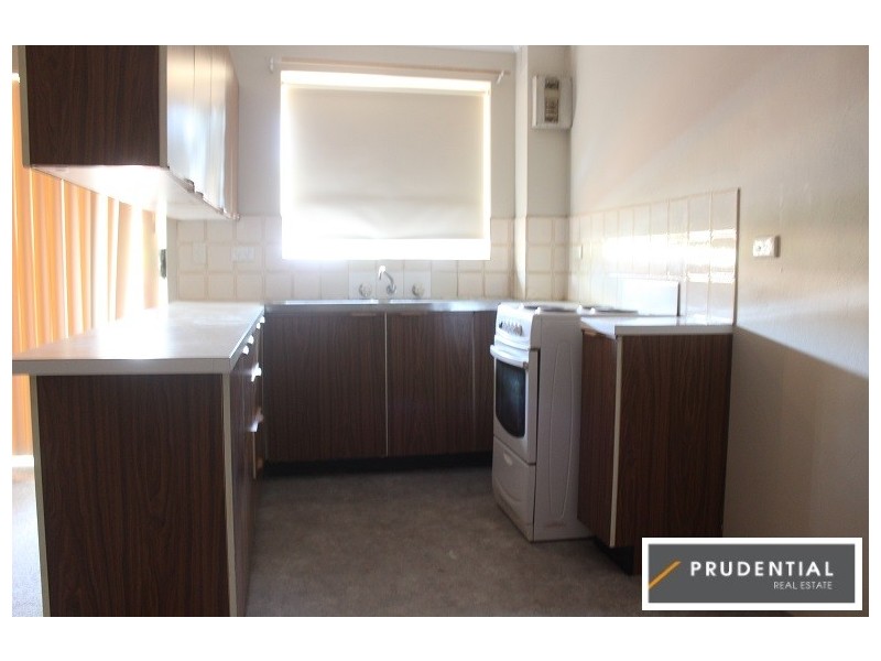 12/18 Westmoreland Rd, Minto NSW 2566