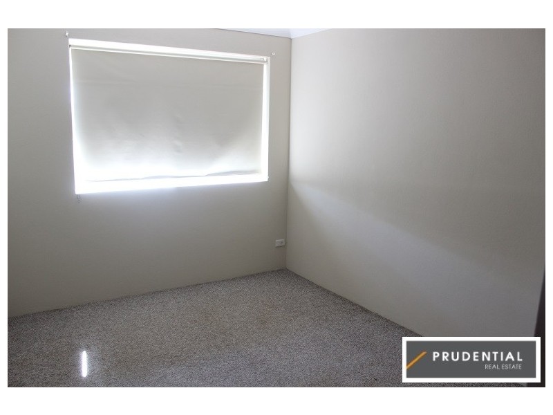 12/18 Westmoreland Rd, Minto NSW 2566