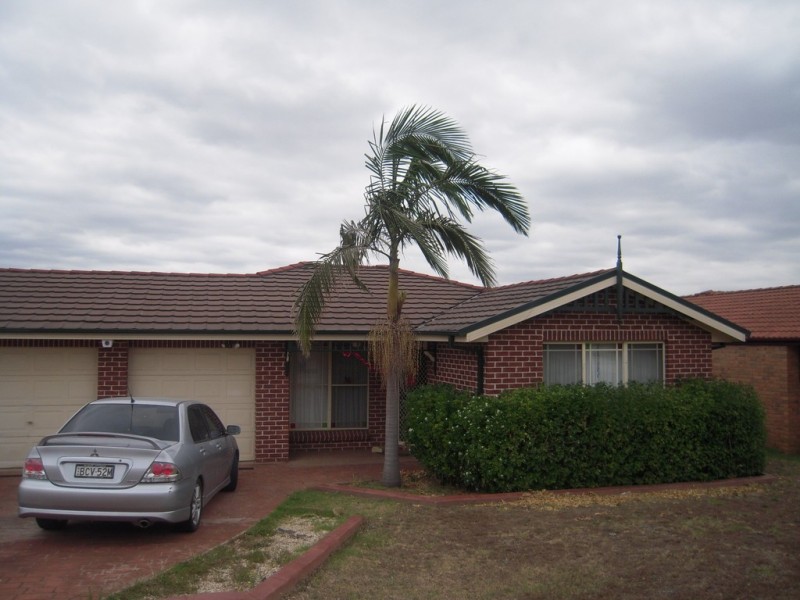 51 Cornelian Ave, Eagle Vale NSW 2558