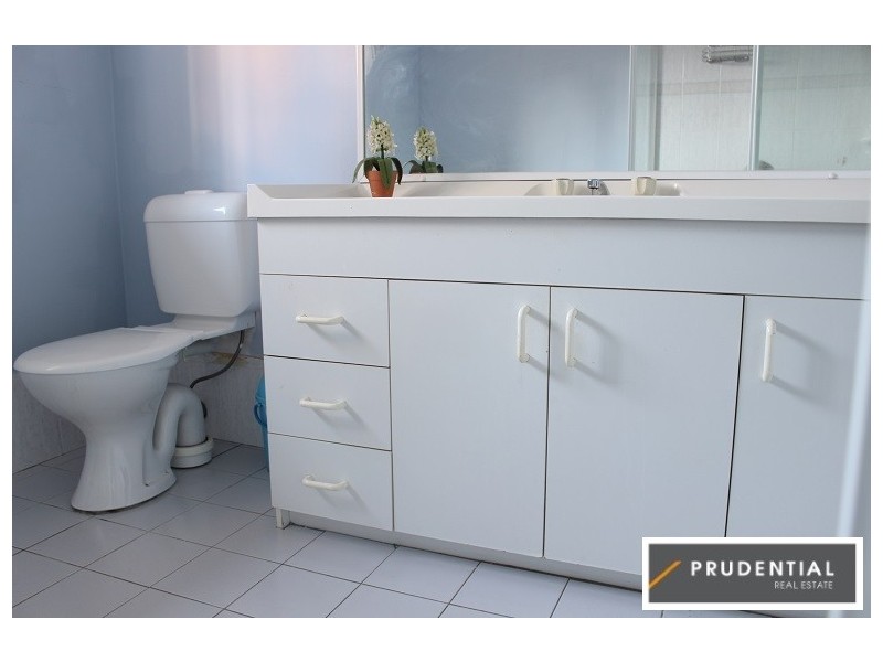 98b Kent Street, Minto NSW 2566