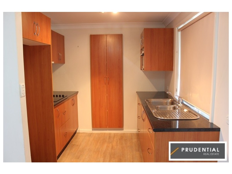 8A Warriewood Street, Woodbine NSW 2560