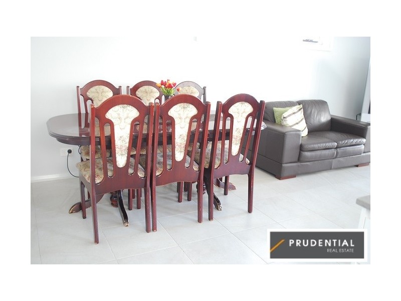 73D Oxford Road, Ingleburn NSW 2565