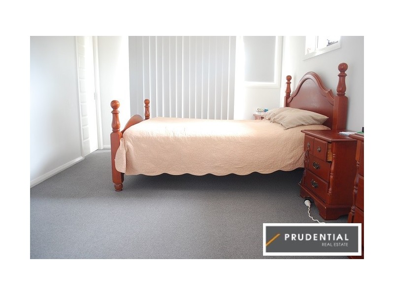 73D Oxford Road, Ingleburn NSW 2565