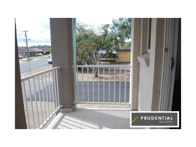 73D Oxford Road, Ingleburn NSW 2565