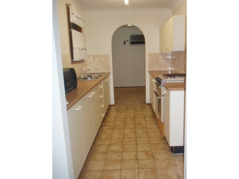 5 Dunbar Place, Mount Annan NSW 2567