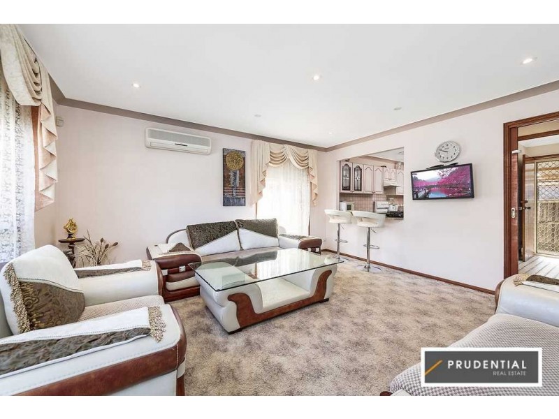 7/52 Julius Road, Rosemeadow NSW 2560