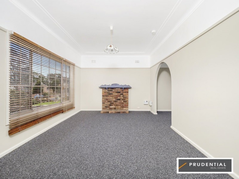 33 High Street, Campbelltown NSW 2560