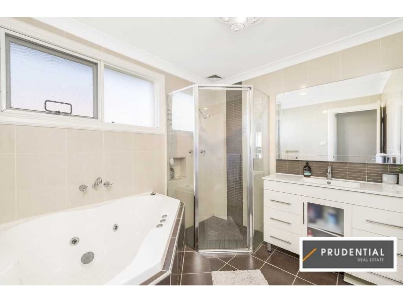 5 Hartley Place, Ruse NSW 2560