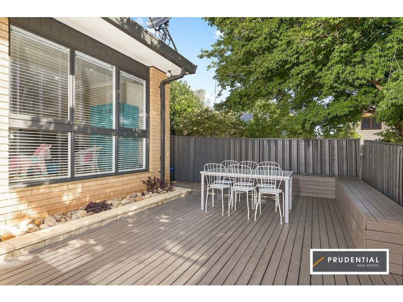 3 Kooloona Crescent, Bradbury NSW 2560