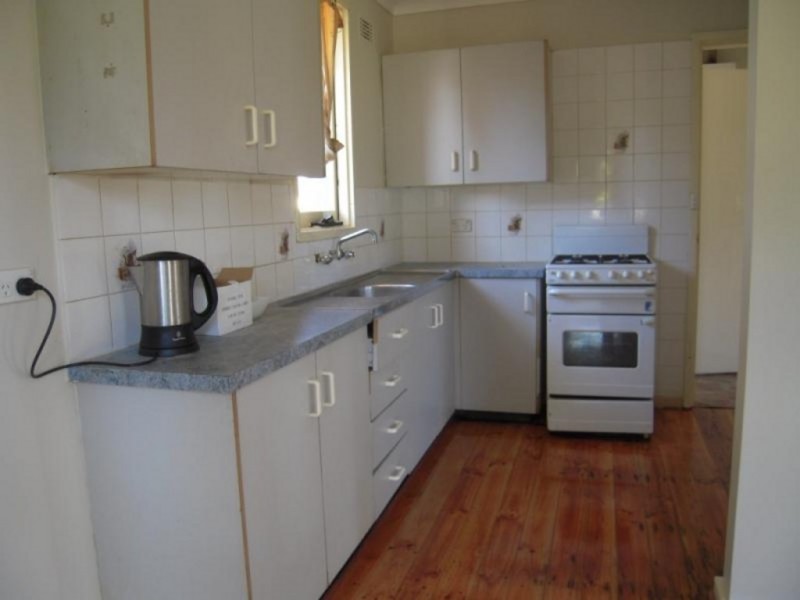 1 Creigan Road, Bradbury NSW 2560