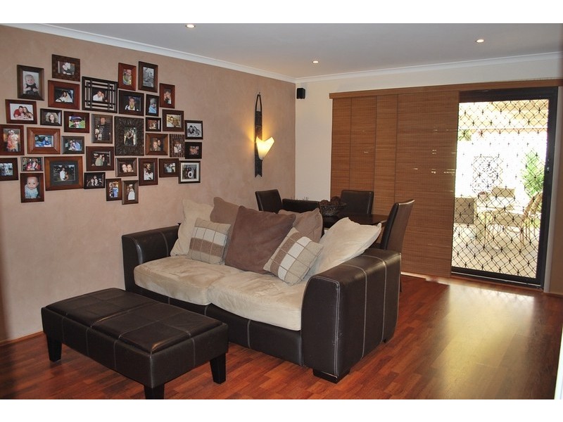 33 Thunderbolt Drive, Raby NSW 2566