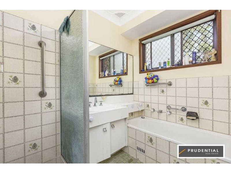 18/36 Victoria Road, Macquarie Fields NSW 2564