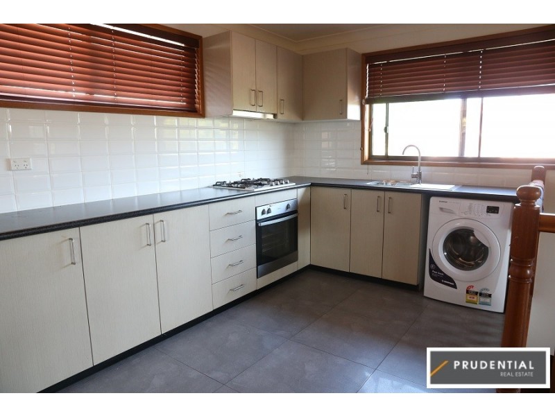 9A Clovelly Place, Woodbine NSW 2560
