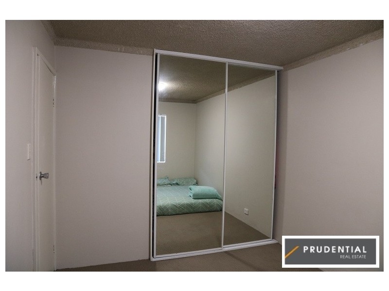 10/60 Lithgow Street, Campbelltown NSW 2560