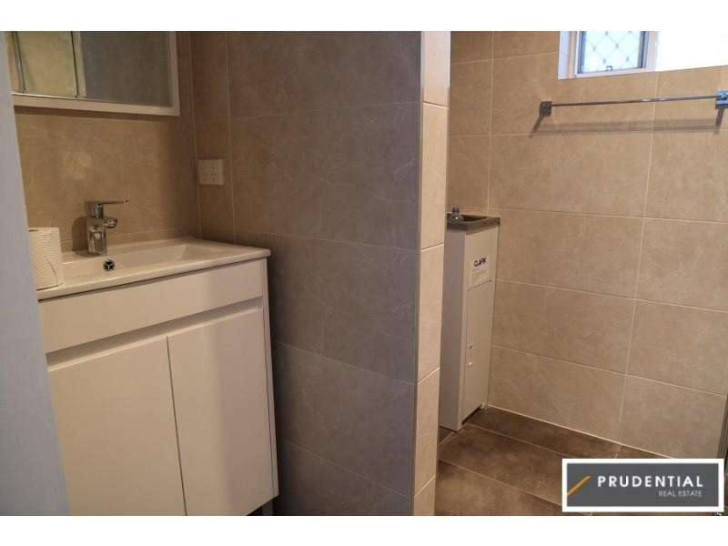 2a Handley Place, Raby NSW 2566