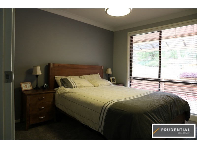 15 Ayres Crescent, Leumeah NSW 2560
