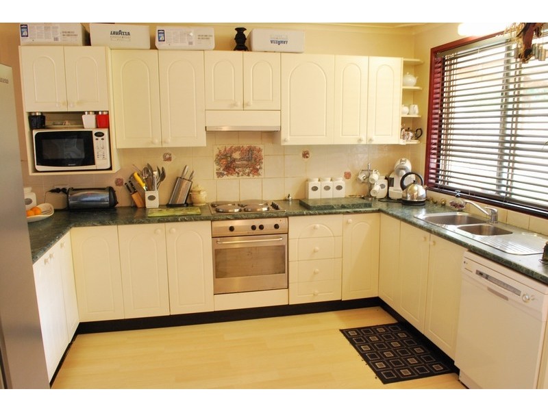 127 Macquarie Avenue, Campbelltown NSW 2560