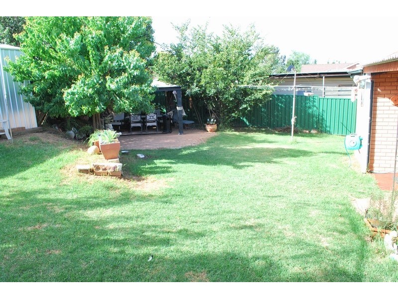 127 Macquarie Avenue, Campbelltown NSW 2560