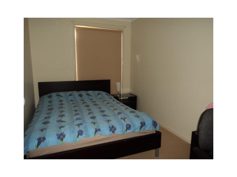 5 Ore Place, Eagle Vale NSW 2558