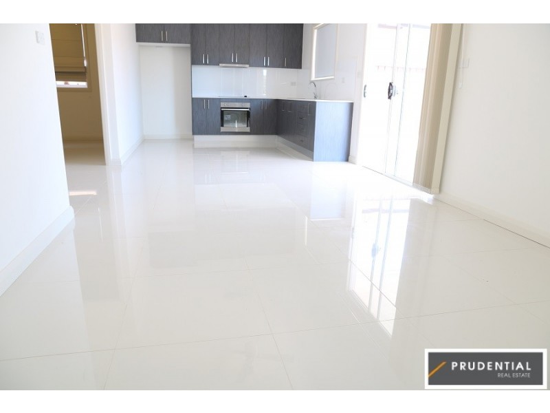 18a Bradbury Avenue, Campbelltown NSW 2560