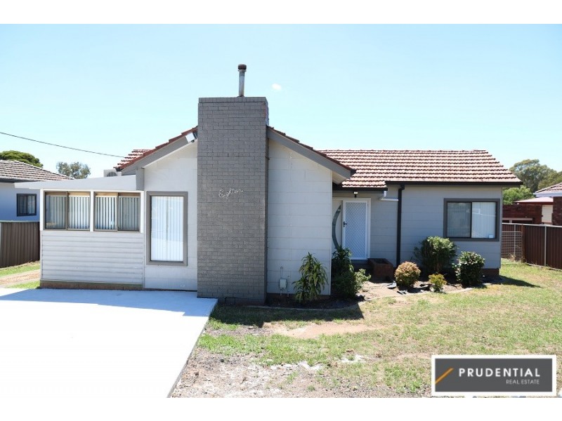 18 Bradbury Avenue, Campbelltown NSW 2560