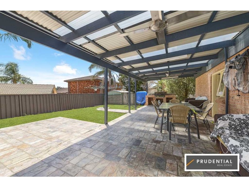 5 Chang Place, Kearns NSW 2558
