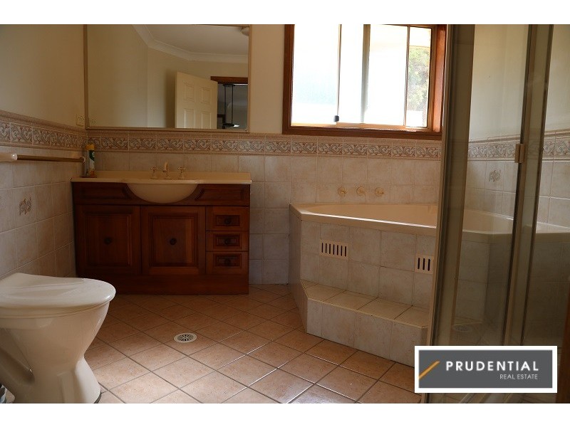 2 Matthew Close, Mount Annan NSW 2567