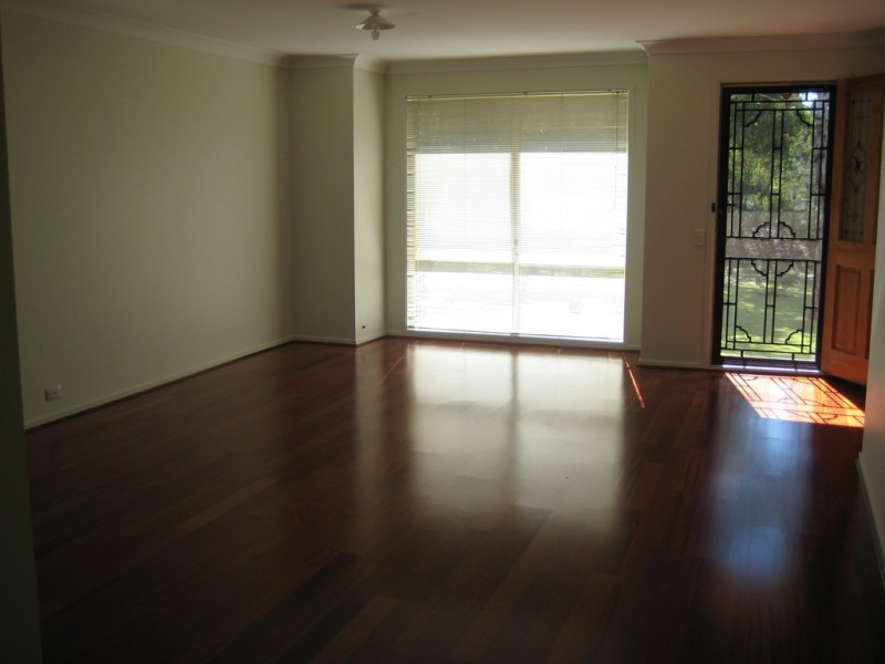19 Collins Grove, Mount Annan NSW 2567